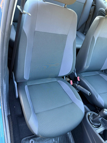 Volkswagen Voyage 1.6 Trenline 101cv