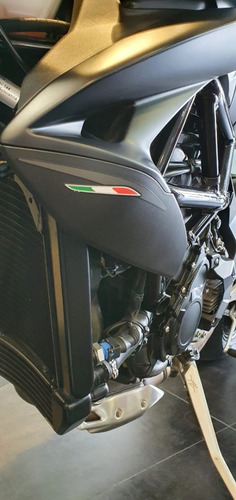 Imagen 19 de 25 de Mv Agusta Brutale 800, No Honda Hornet, No Yamaha, Fz800 Jp