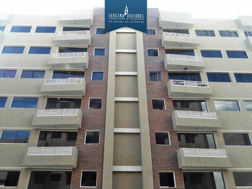 Imagen 2 de 6 de Apartamento En Las Palmeras Ii, Yara Yara