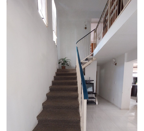 Best House Vende Casa En El Sector La Isla De Colinas De Carrizal.