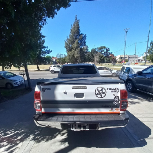 Imagen 6 de 8 de Toyota Hilux 4x4 Srv Limited