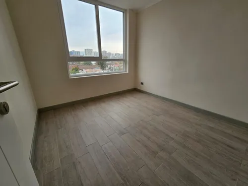 Depto 2 Dormitorios Y 1 Baño En Piso 12.