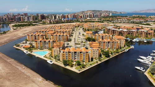 Venta Puesto De Muelle De 3.5 Mtsen Canal De Navegación Principal