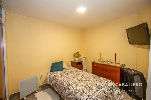 Imagen 8 de 14 de Bº Alberdi. Oportunidad! Se Vende Edificio Entero.