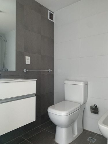 Imagen 14 de 27 de En Venta Apartamento De 2 Dormitorios A Estrenar (ref: Bch-256)