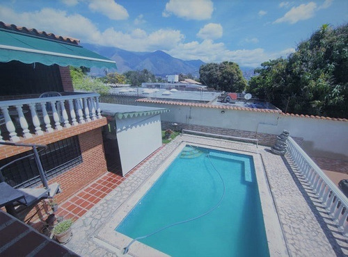 Imagen 13 de 17 de En Venta Casa Quinta De Dos Niveles, Macaracuay 631m2, 5h, 7b, 4m,5pe