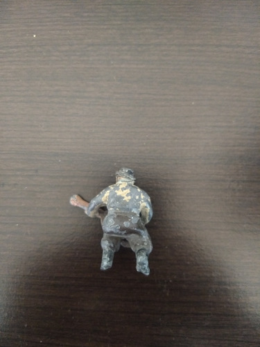 Gaucho Sentado Tocando La Guitarra Figura De Plomo Maquetas