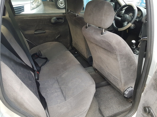 Chevrolet Corsa Sedan 1.0 Super Milenium 4p 2002