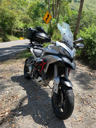 Ducati Multistrada 1200s