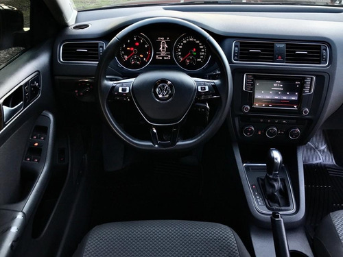 Volkswagen Vento Advance Plus Tiptronic 2.5