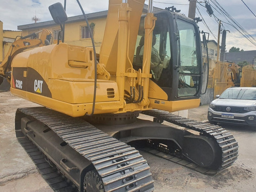 Escavadeira Caterpillar 320c 2004