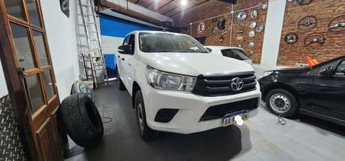 Toyota Hilux Pick-Up 2.4 Cd Dx 150cv 4x4