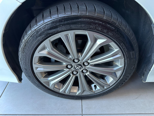 Toyota Corolla 1.8 Altis Hybrid Flex Aut. 4p Hibrido Flex