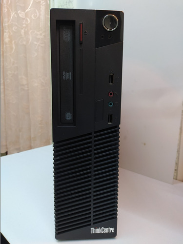 Lenovo Thinkcentre M79 Amd A A8 8gb 500gb Win 10 + Regalos!!