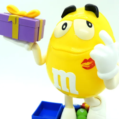 M&m Mym Dispenser Amarillo Regalos 25cm Funciona 6 Madtoyz (Usado)