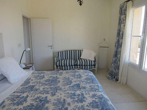 Casa En Alquiler Por Temporada De 4 Dormitorios En Peninsula