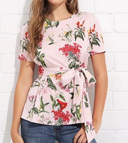 4 Blusas A 210 Soles. Talla S