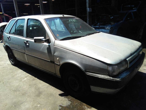 Sucata Tipo Ano 1995 Motor 1.6 Só Pra Retirada De Peças