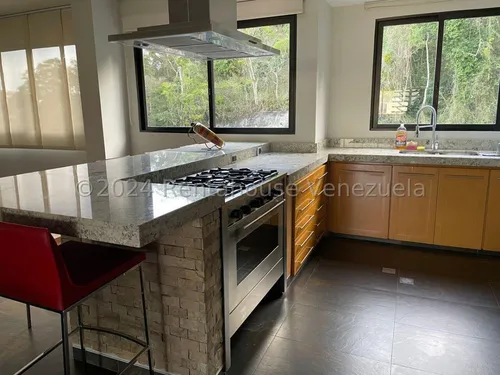 Ls Vende Pent House Urb Miranda