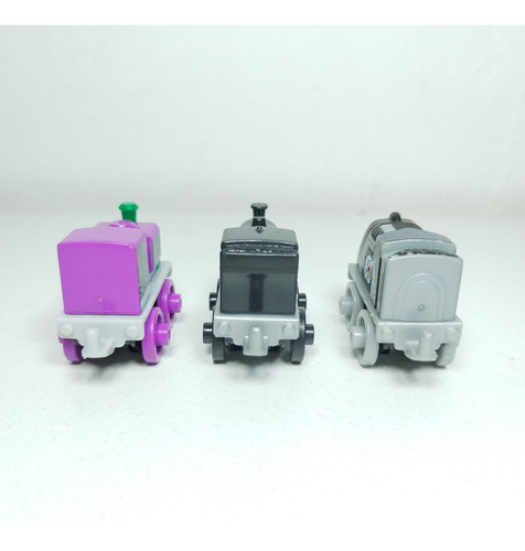 7 Thomas And Friends Plástico Minis Fisher Price Dc Comics (Usado)
