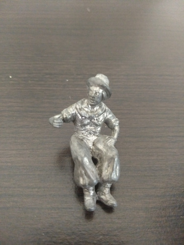 Gaucho Sentado Figura De Plomo Miniatura Antigua Maquetas 