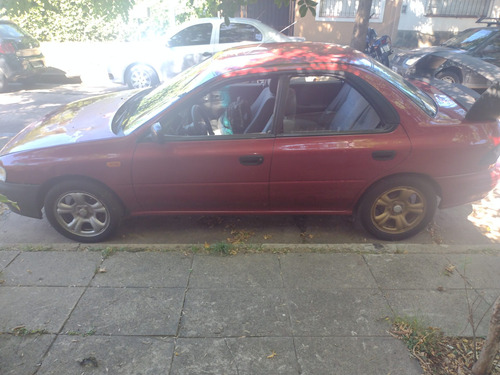 Imagen 1 de 17 de Subaru Impreza 1996 1.6 Gl