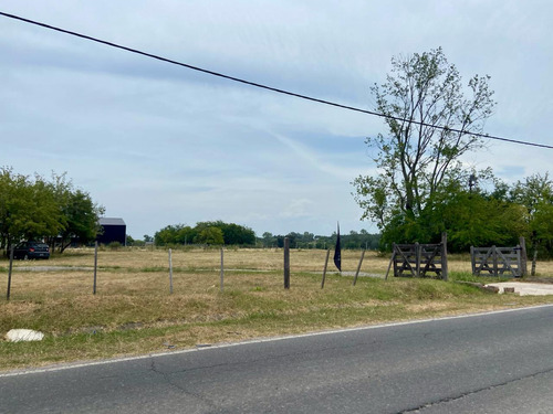 Terreno Comercial En Barrio Semi Cerrado - Loma Verde - Escobar