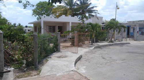 Casa En Venta En Progreso, Yucatán 