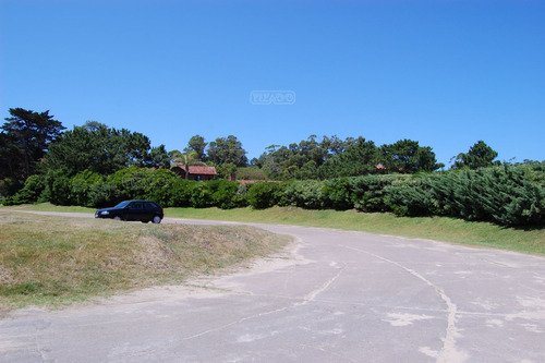 Venta Casa 5 Dormitorios Piscina Primera Linea Vista Al Mar Solanas Punta Del Este Maldonado