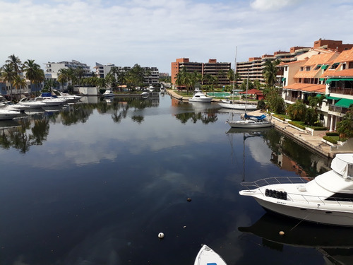 Imagen 10 de 13 de En Venta Apto. 1h Con Muelle Comun Vista A Los Canales Navegables