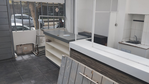 Se Arrienda Local Comercial En Los Poniente