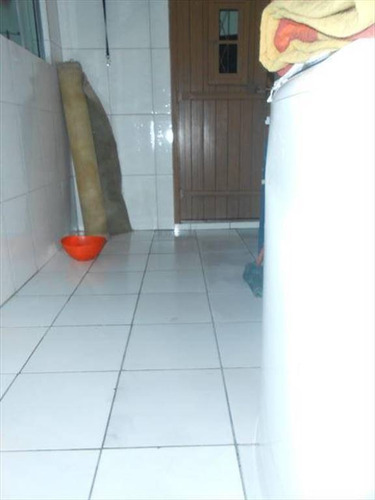 Imagem 13 de 13 de Casa Isolada 02 Dormitorios Jardim Rio Negro Sao Vicente Com Estrutura Para Sobrado Garagem Para 02 Autos Muito Bonita Esta Casa Próximo Ao Mercado Cuca (antigo) Venha Conferir. - Hm1439