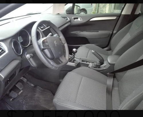 Imagen 13 de 15 de Citroen C4 Lounge Hdi