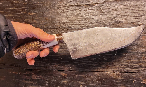 Juego Parrilla Asado Asta Ciervo Facon Bowie Hacha Garra Oso