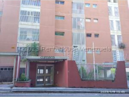 #23-27859  Amplio Y Remodelado Apartamento En Terrazas De Santa Ines 