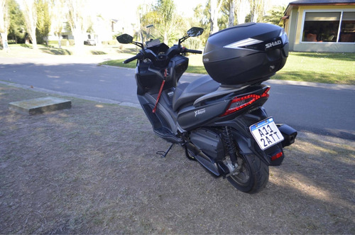 Imagen 18 de 23 de Scooter Kymco X Town 250