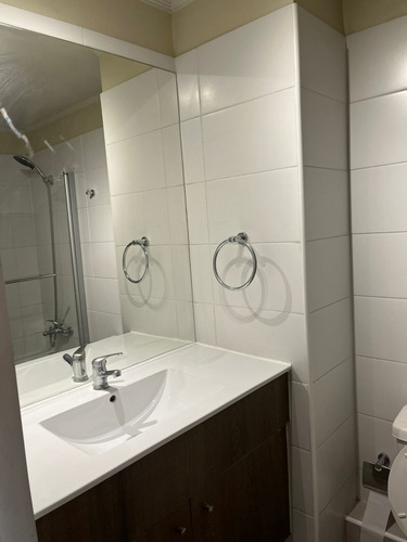 Se Vende Octava Avenida 1563, 2d 2b Y Estacionamiento
