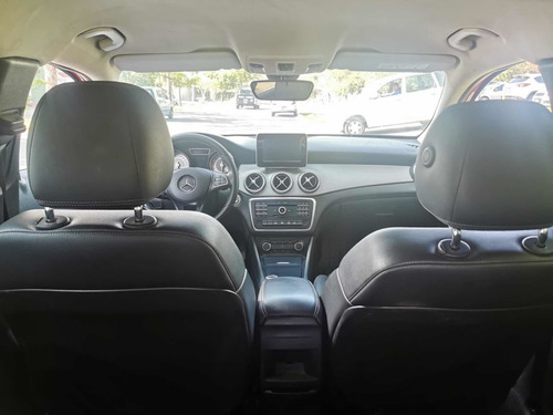 Imagen 10 de 14 de Mercedes-benz Clase Gla 2017 1.6 200 Cgi Sport At