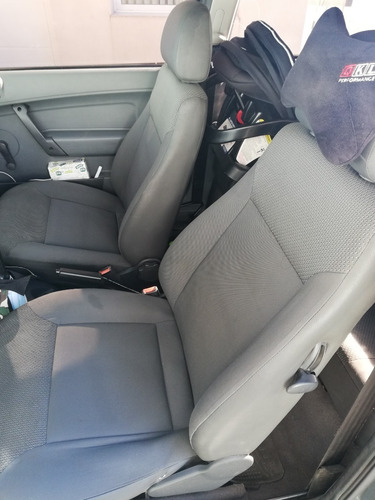Volkswagen 2011 Gol 1.6 I Power 3p /gnc 5ta G -148km