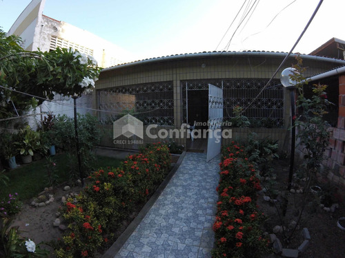 Imagem 2 de 17 de Casa À Venda No Bairro Papicu - Fortaleza/ce - 175