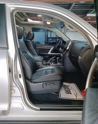 Toyota Land Cruiser 200 Lc200 2017 4.6 Vx
