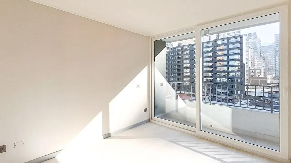 Imagen 4 de 15 de Cómodo Departamento De 2d+2b Cerca De Barrio París-londres