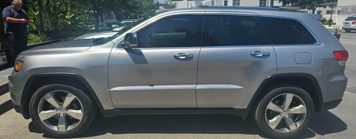 Jeep Grand Cherokee 3.6 Limited Lujo V6 4x2 At
