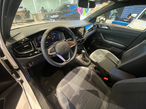 Imagem 6 de 9 de Volkswagen Nivus Highline 1.0 Turbo (flex) (aut)