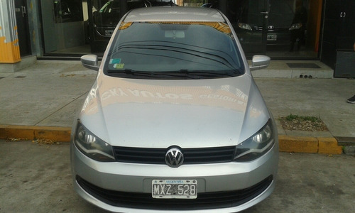 Imagen 5 de 8 de Volkswagen Voyage 1.6 Comfortline Plus 101cv 2013