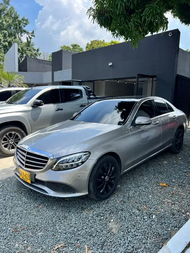 Mercedes-Benz Clase C 2.0 Cgi Exclusive