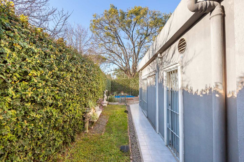 Venta Casa 3 Amb Pileta Moreno Centro Apto Credito