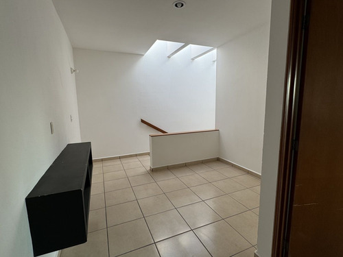 Casa En Venta En Claustros Delcampestre La Joya