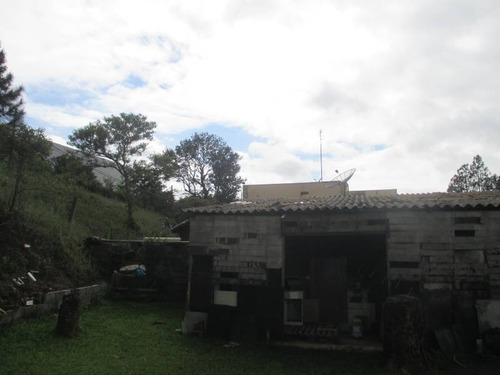 Chacara Caxambu - V4051