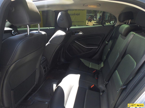 Imagen 17 de 22 de Mercedes-benz Clase Gla 1.6 Turbo Urban At